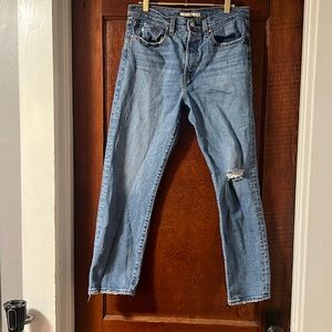 Levi’s wedgie straight size 30